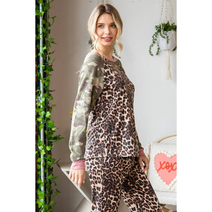 Camouflage Animal Mix Contrast Jogger Pants Set